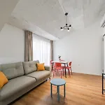 8Th Floor Apartments, Golem