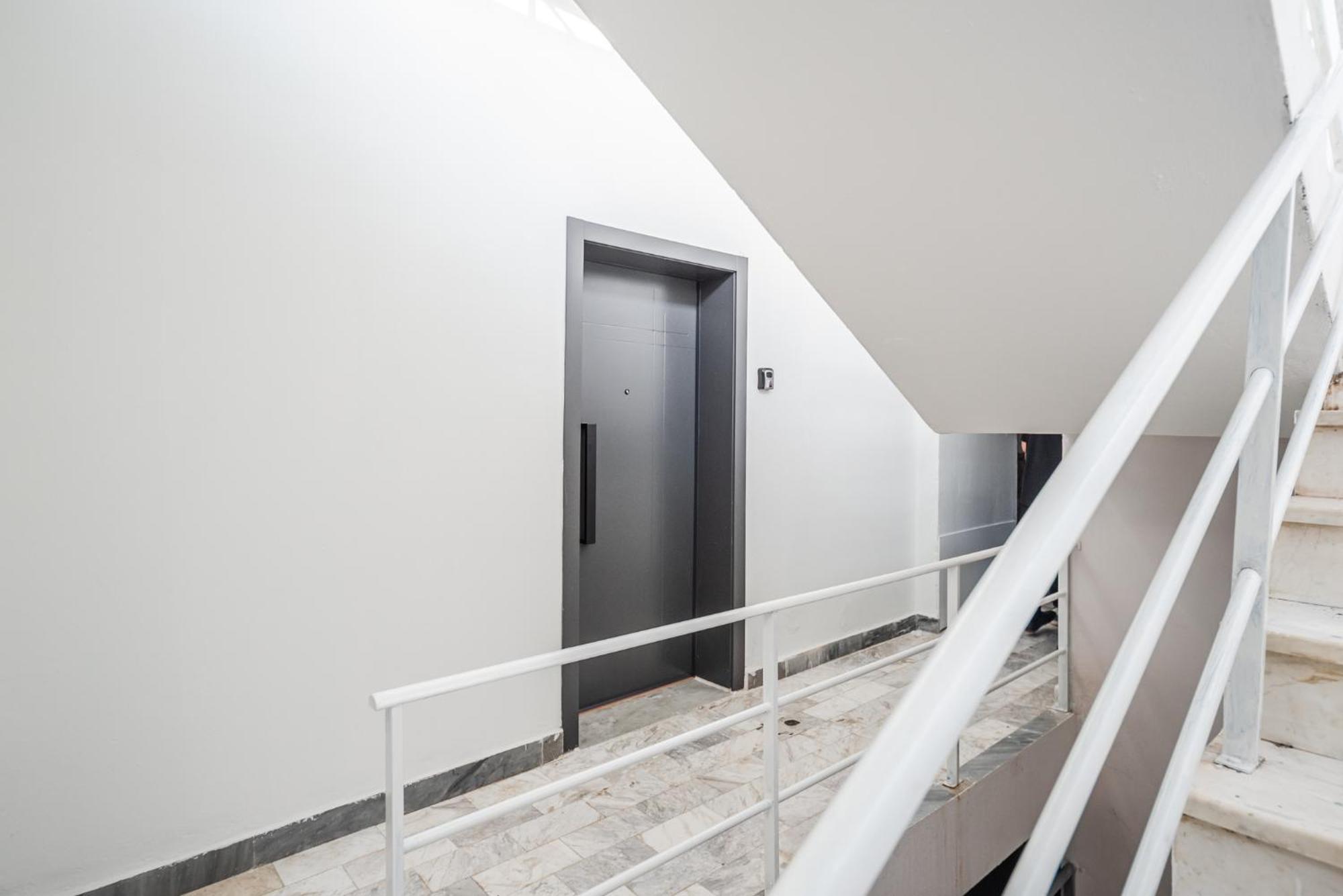 Apartamento 8th Floor Apartments, *