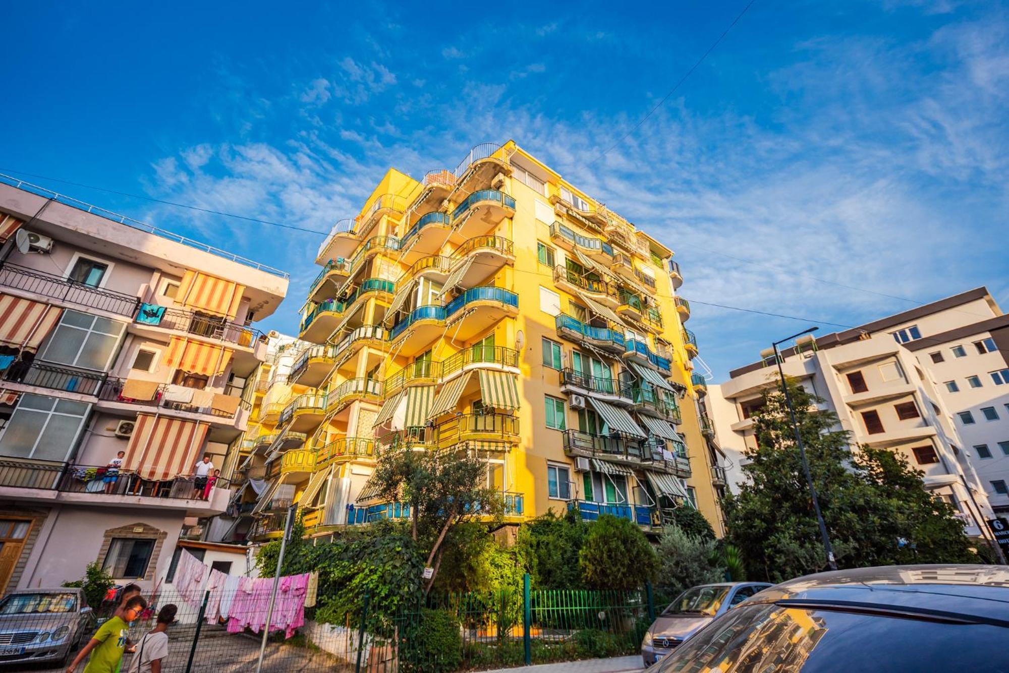 Apartamento 8th Floor Apartments, Golem (Tirana)